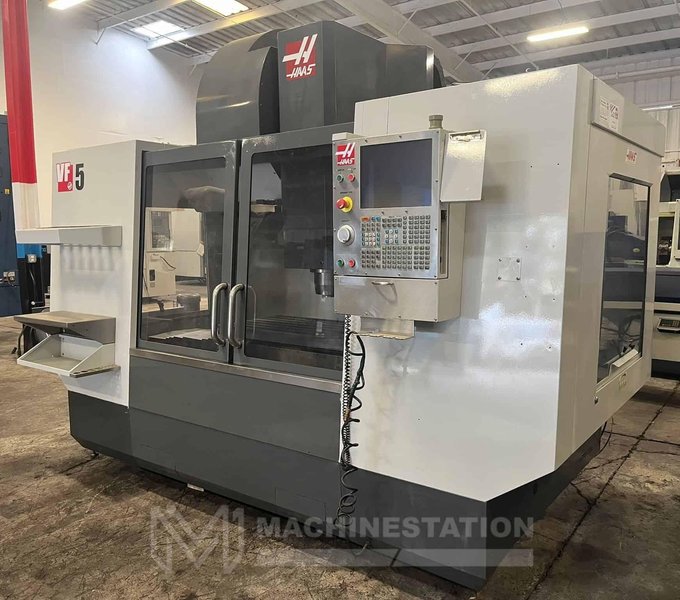 Haas VF-5/50 CNC Vertical Machining Center – 50 Taper Mill