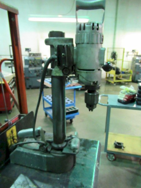 Black &amp; Decker 3/4&quot; Heavy Duty Magnetic Drill Press- Auction Item