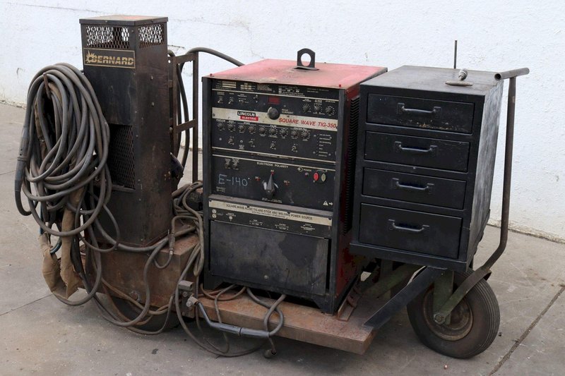 LINCOLN MODEL SQUARE WAVE TIG 350 WELDER: STOCK #73269