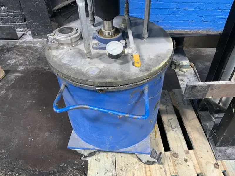 3 HP MIXER