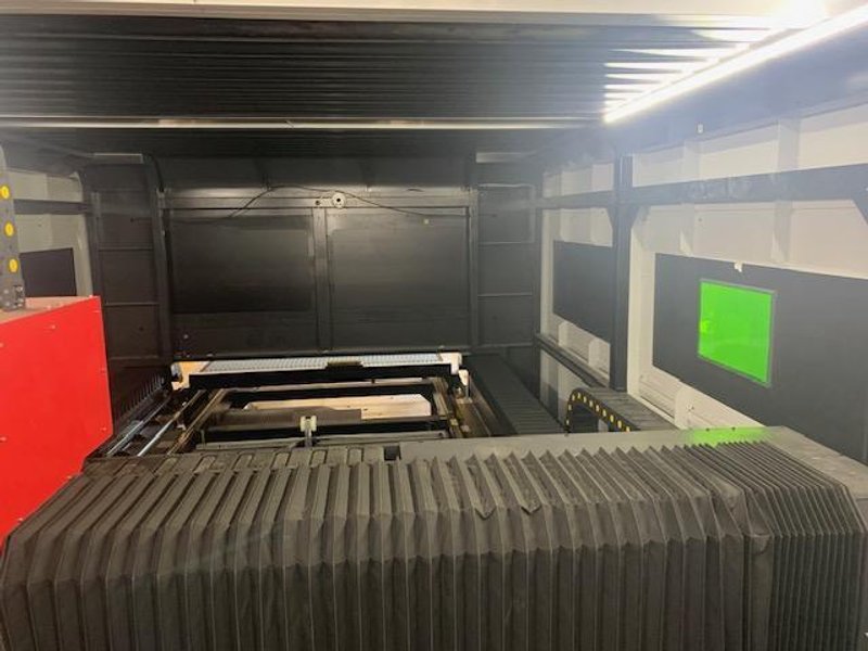 8000 Watt Boss FC6012 EXT Plus Fiber Laser, 2024 – 5′ x 10′, Chiller