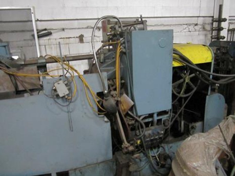 MODERN CUT-OFF MACHINE W/ TOOLING: YOBRO #24703