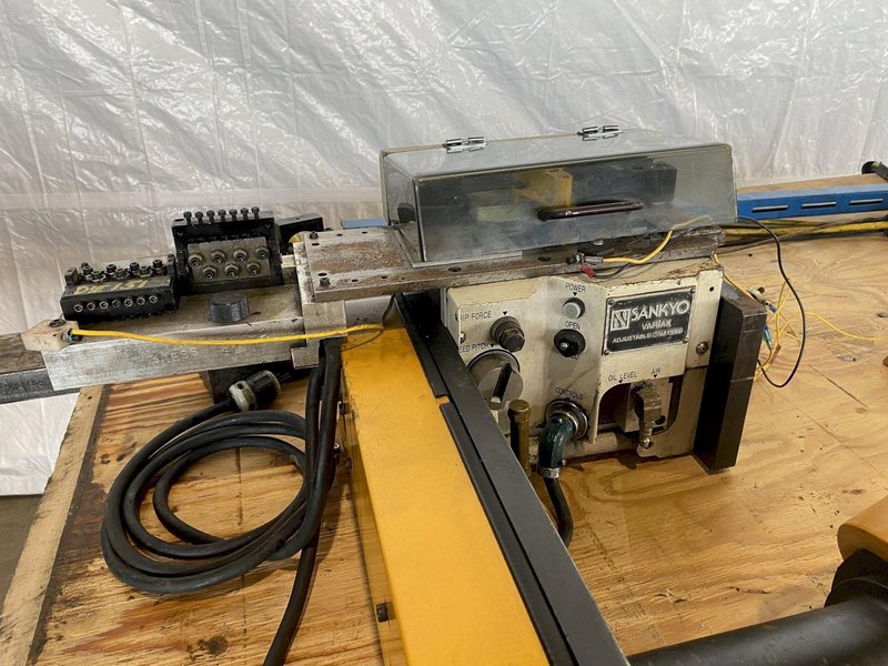 SANYKO VG50-CW-ALR CAM ACUTATED WIRE FEEDER. STOCK # 0848221