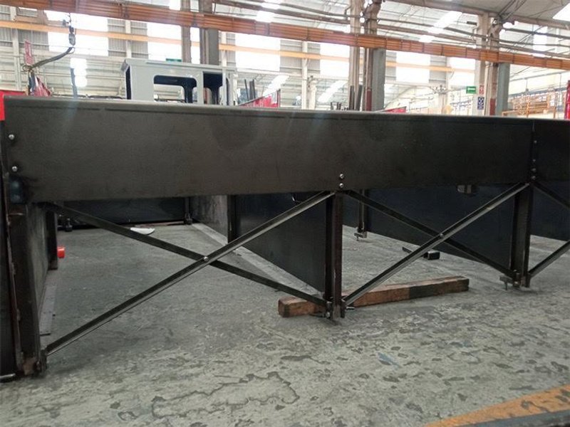 8′ x 20′ Komatsu TFPL08 6 Series 2 in 1 Plasma Oxyfuel Cutting System, 2023