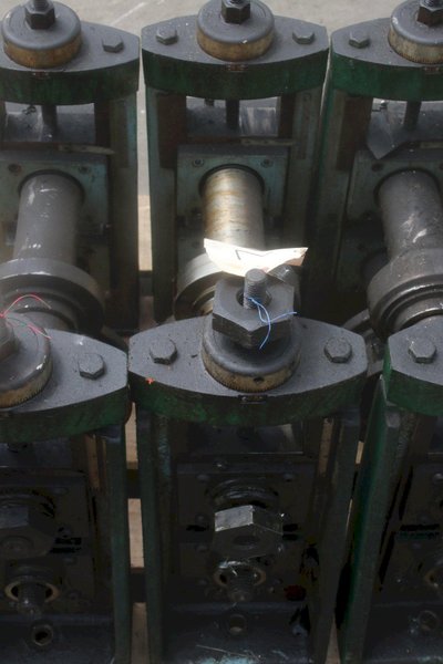 YODER MODEL # M 1-1/2" ROLLFORMING STAND: STOCK #75190