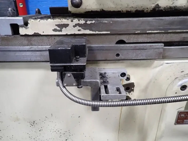FALCON CHAVLIER CYLINDRICAL GRINDER  -  GU-1440A