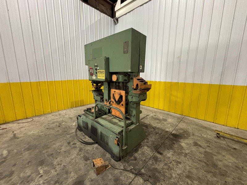 120 TON MUBEA MODEL #KLSH1100 HYDRAULIC IRONWORKER: YOBRO #23725