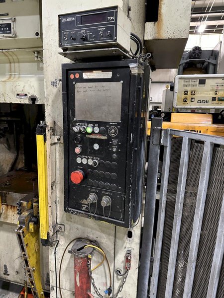 440 TON KOMATSU SSSC STAMPING PRESS