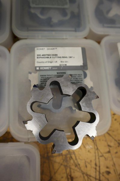 Komet Dihart Coreline Carbide Tipped Cutting Rings,(21pcs) 3" x +/- .0005",  (3pc) 3.25" x +/- .0005"  ***All New***- Auction Item