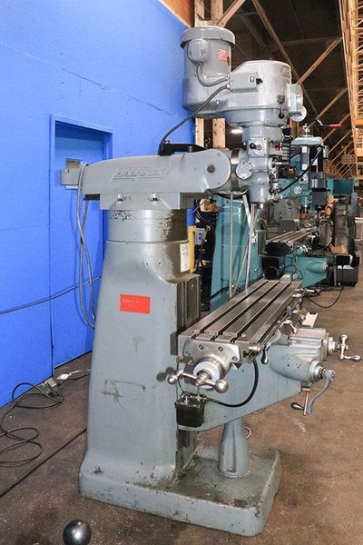 BRIDGEPORT Vertical Mill, Model Series I