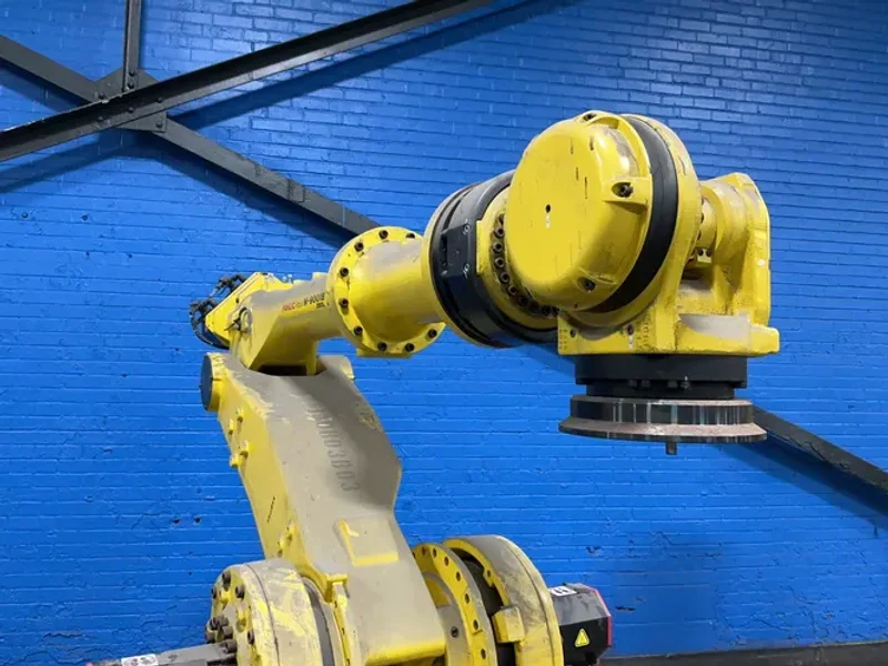 FANUC ROBOT ARM  -  M-900IB/280L