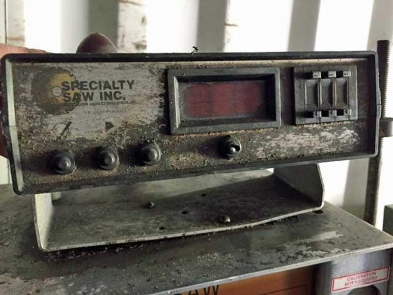 12" (305mm) X 12" (305mm) HEM 1000AH HORIZONTAL 
BAND SAW (13210)