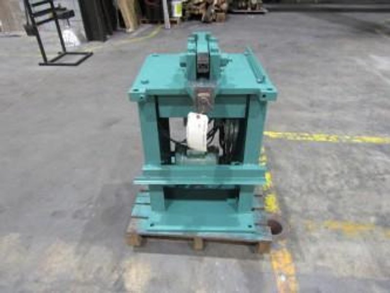 LUBOW WIRE NIBBLER MODEL C-1 TRIMMER