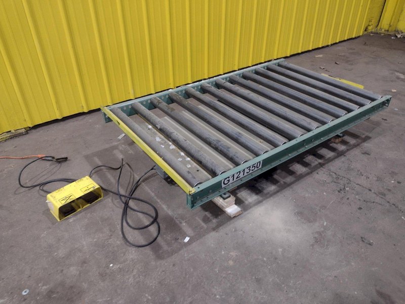 4,000 LBS X 60" X 30" SOUTHWORTH HYDRAULIC SCISSOR LIFT TABLE WITH 60X42 ROLLER CONVEYOR TOP, 110 VOLT: STOCK #20915