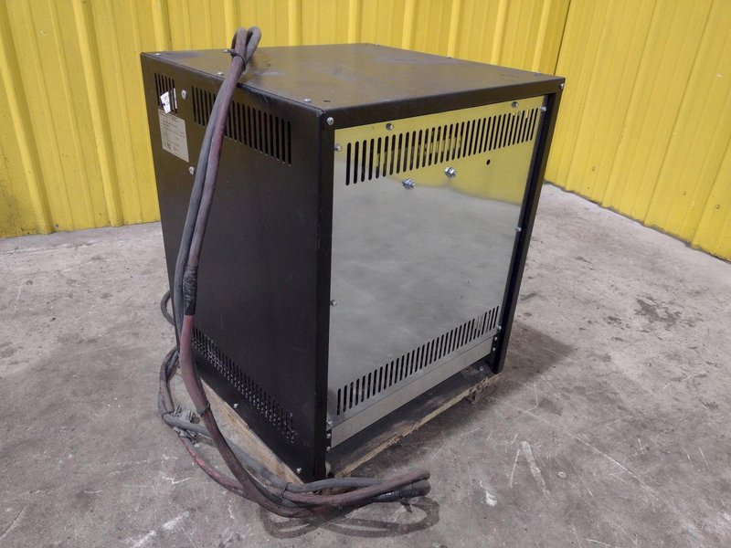 ECOTEC MODEL #ECOPOPINT 24V 160A FORKLIFT BATTERY CHARGER: YOBRO #25430