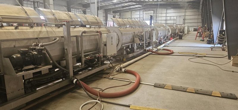 Battenfeld Helix II 630 VFI+FDC Pipe Extrusion Line, 2020 – solEx NG-90 Single Screw Extruder, Feeders, Vac Tanks, CoolTanks