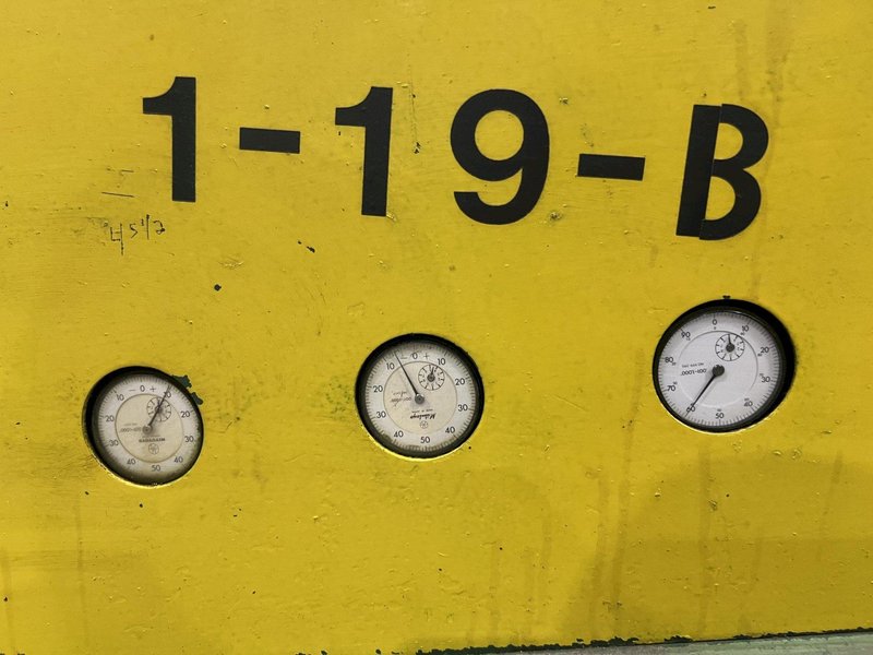 24&quot; BRATTAN MODEL #10H-250-24W-60D-13000 MOTORIZED COIL STRIP STRAIGHTENER: STOCK #20252