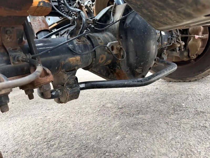 Ford F550 Flatbed Truck, 2019 – w/ Switch-N-Go Hoist