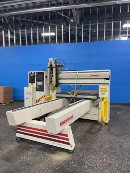 Thermwood Corporation 96” X 48” CNC Router - Cs40
