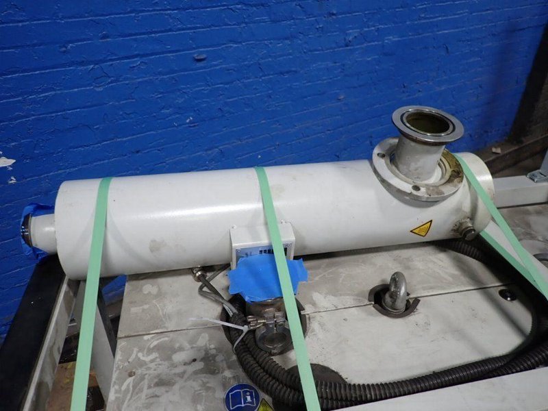 LEYBOLD 7.3 KW VACUUM PUMP  -  SP250