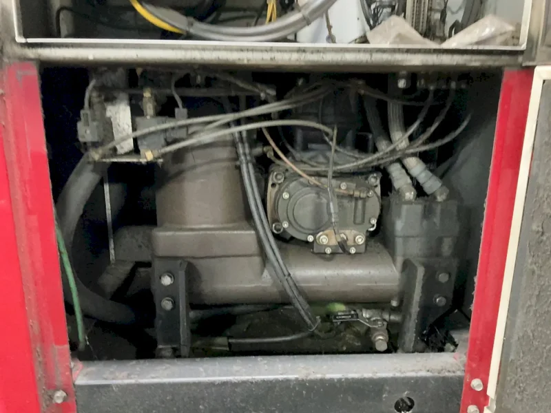 GARDNER DENVER 40 KW AIR COMPRESSOR  -  VS25-40A