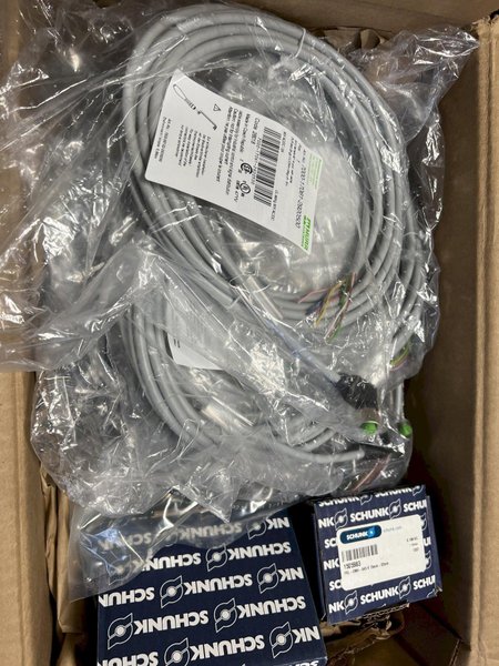 Fanuc M-710iC 45M 6-Axis Robot w/45kg Payload, 2021 – Fanuc R-30iB Plus Control, Teach Pendant, Never Used