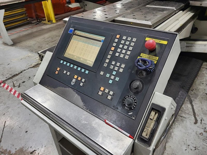1999 Trumpf Trumatic 600L Combination Punch / Laser Cutting System (#5070)