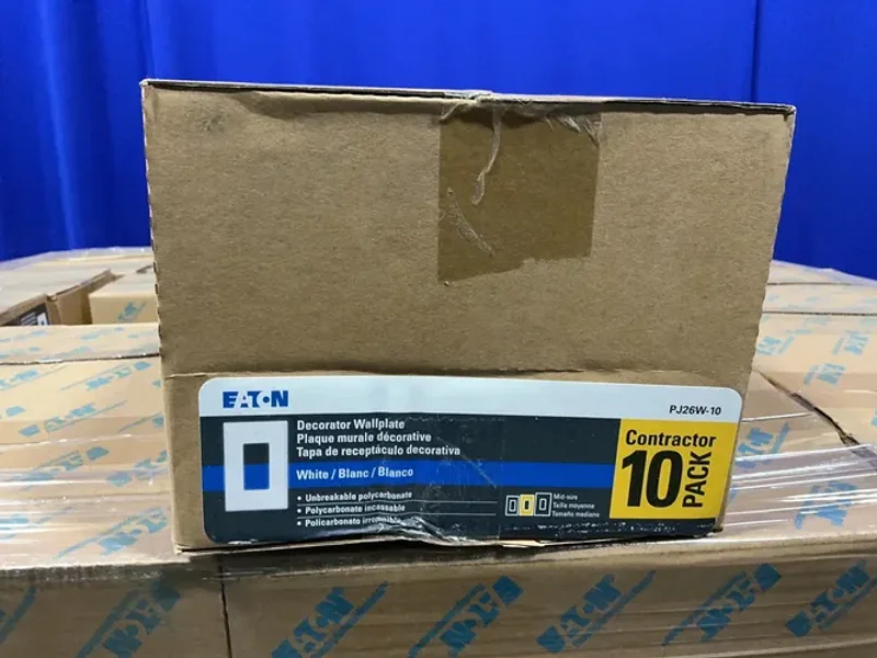 EATON DECORATOR WALLPLATE  -  PJ26V-10-L