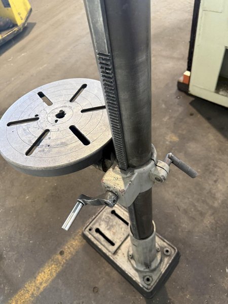 1/2 HP XTRATUFF FDP-58 12-SPEED HEAVY DUTY DRILL PRESS. STOCK #0543326