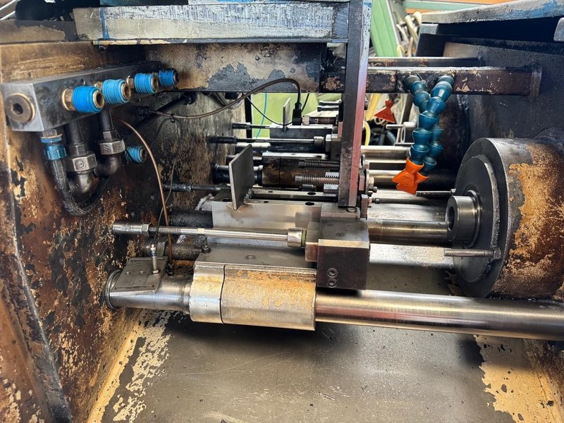 NUTAP MAS-24F Twin Spindle NUT TAPPING MACHINE
