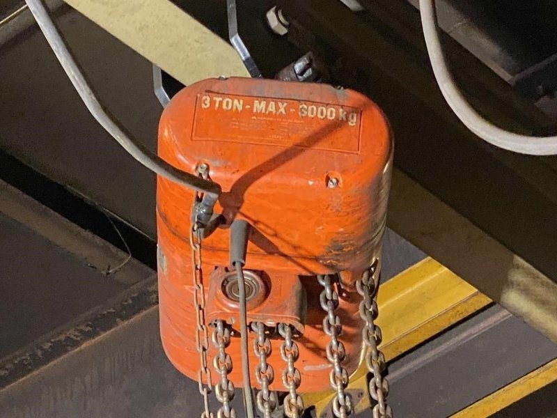 3 TON C &amp; M  ELECTRIC CHAIN HOIST: STOCK #77408