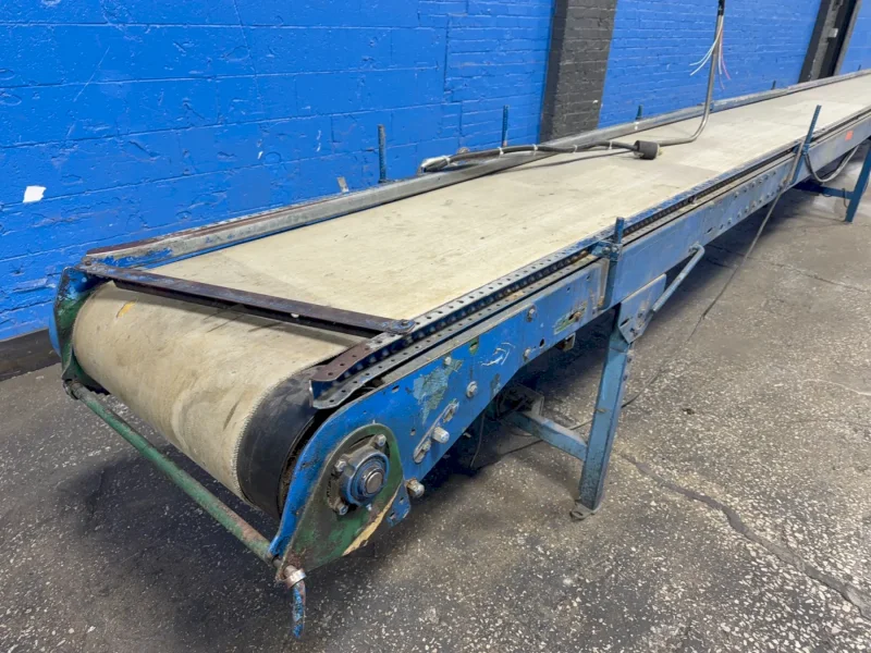 19” X 442” X 32” POWER BELT CONVEYOR