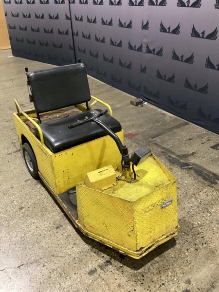 TEXTRON 898320B CUSHMAN MAINTENANCE CARTS USED