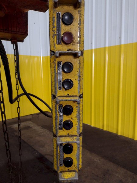 2000 LBS (1 TON) WRIGHT MODEL #W1 CABLE HOIST W/ POWERED TROLLEY: STOCK #18744