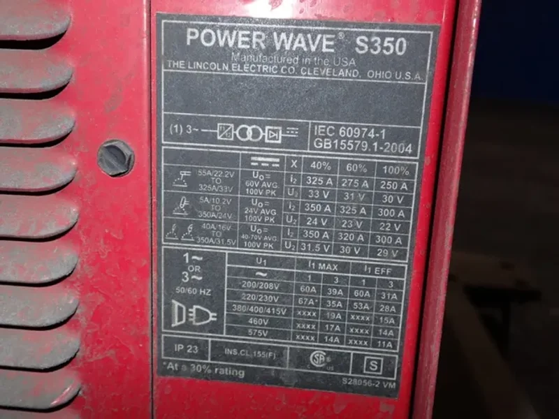 LINCOLN 350 AMP WELDER  -  POWER WAVE S350