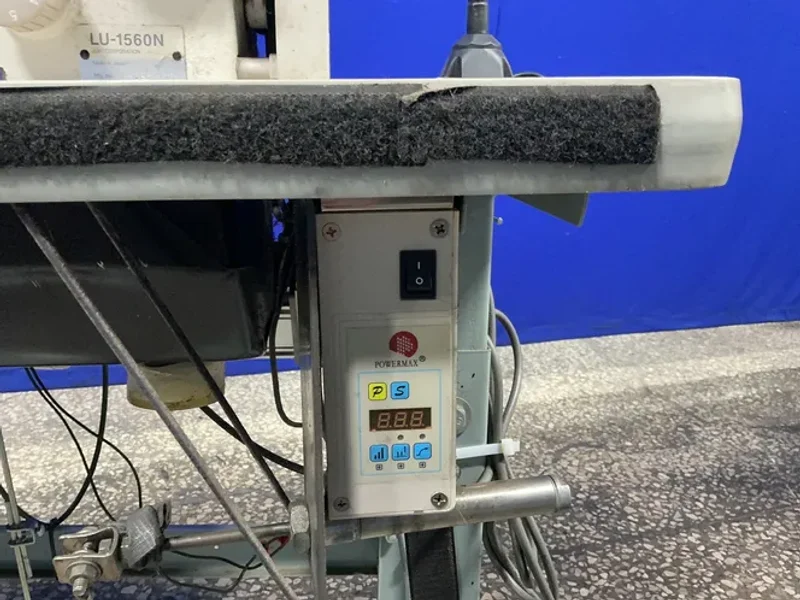 JUKI 20” X 33” SEWING MACHINE  -  LU-1560N