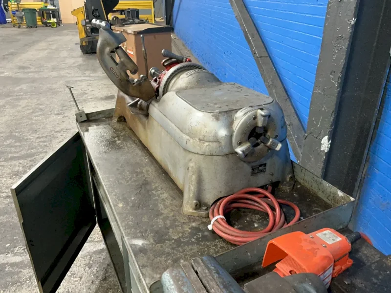 RIDGID THREADER  -  535