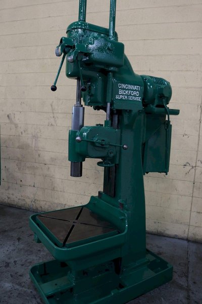 28&#039; CINCINNATI SINGLE SPINDLE DRILL: STOCK #73120
