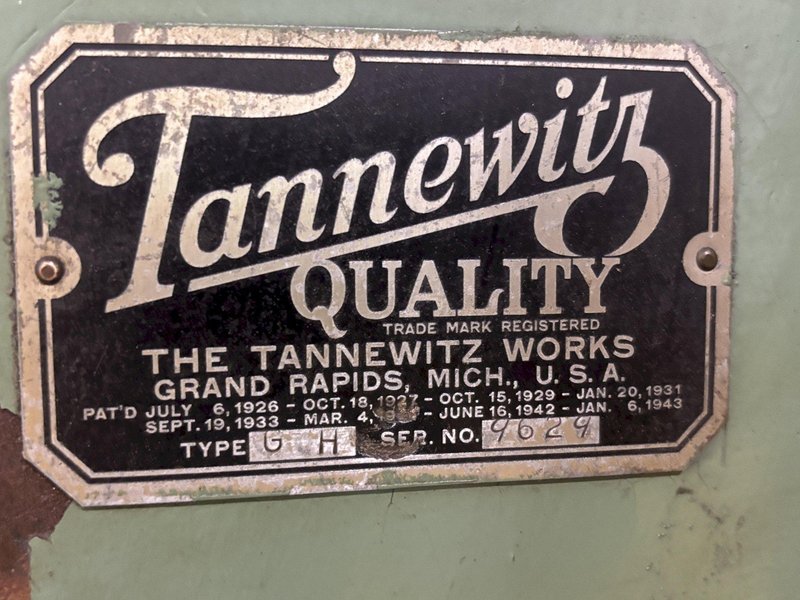 35.5&quot; x 20&quot; TANNEWITZ MODEL #GH VERTICAL BAND SAW:  STOCK #23156