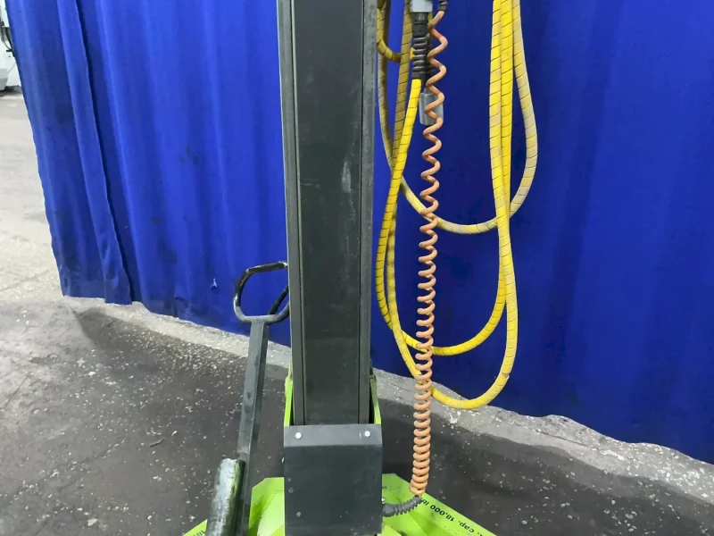 ARI-HETRA 4 @ 18000 LBS SET OF 4 MOBILE COLUMN LIFTS  -  10 AE