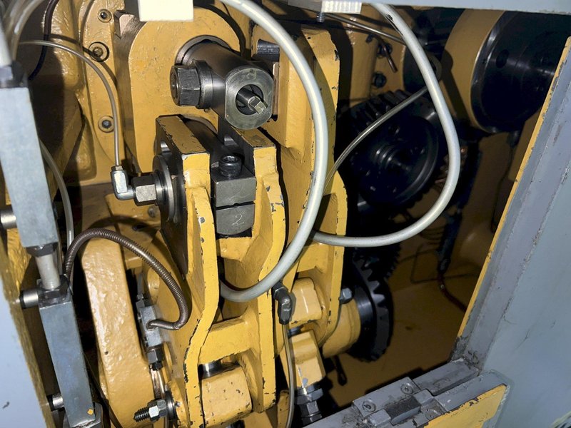 7 GAUGE WIRE (.188&quot;) SIMA MODEL #P4 DOUBLE-BLOW COLD HEADER MACHINE: STOCK #22266