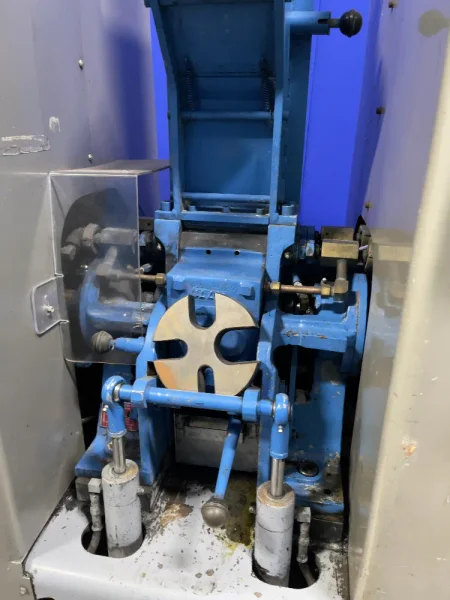 FARREL/BANBURY LAB MIXER