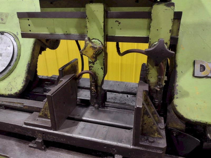 12&quot; X 20&quot; DOALL MODEL #C12 HORIZONTAL BANDSAW: STOCK 18712