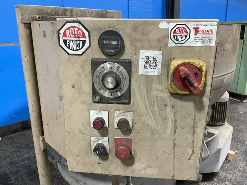 ROTO-FINISH 22 CUBIC FEET EXTENDED RANGE SERIES SPIRATRON VIBRATORY FINISHER  -  ER-1822