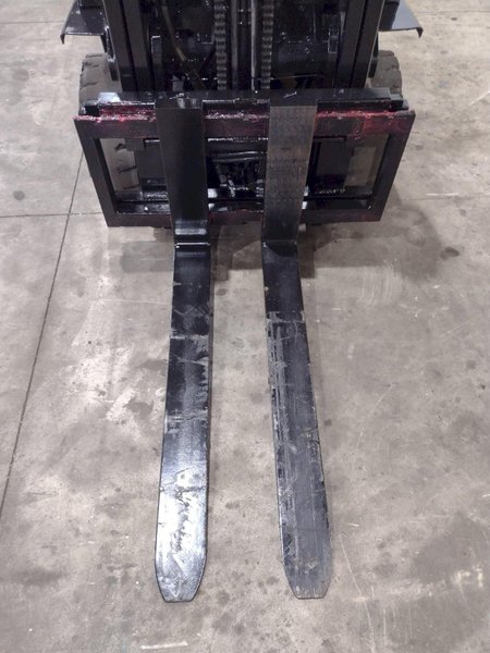 4,700 LBS TOYOTA MODEL #42-6FGCU25 LP GAS FORKLIFT: STOCK #23743