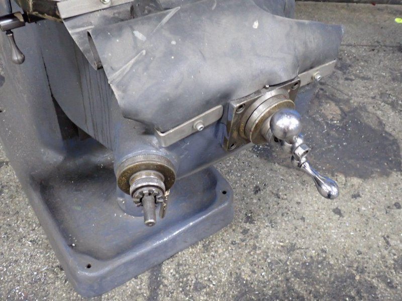 BRIDGEPORT MACHINE 9"X 42" VERTICAL MILL