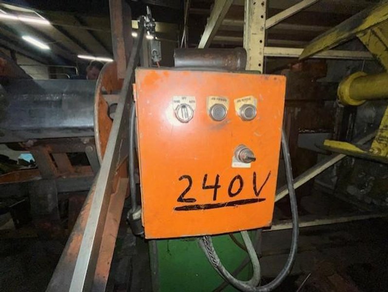 2,500# X 22&quot; POWERED AMERICAN STEEL LINE UNCOILER STOCK# 3980