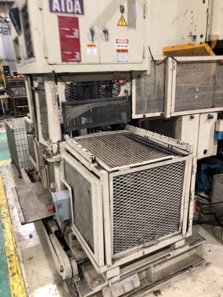 275 Ton Aida Double Crank Gap Frame Press Model NC2-250(2)