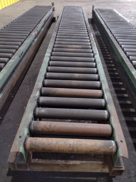 30&#039; (3 SECTIONS) X 18&quot; ROACH ROLLER CONVEYORS: STOCK #19099