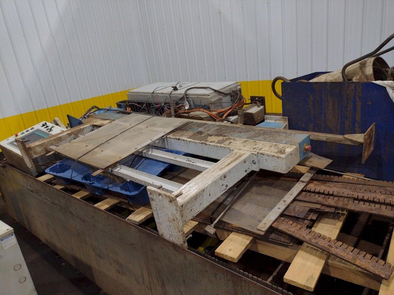 5&#039; x 13&#039; JET EDGE (2013) MODEL #5X13-MR GANTRY RAIL WATERJET CUTTING TABLE, WITH IP-60-50 INTENSIFIER PUMP: STOCK #19309